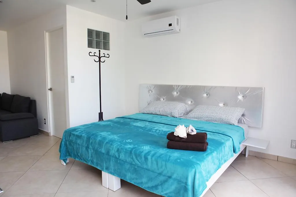 Iris Studios & Apartments Playa del Carmen 0*,